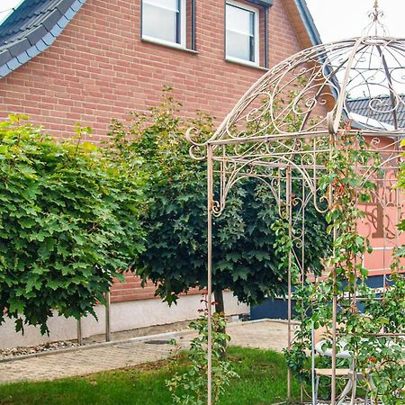 3 Bedroom Beautiful Home In Нойбранденбург Экстерьер фото